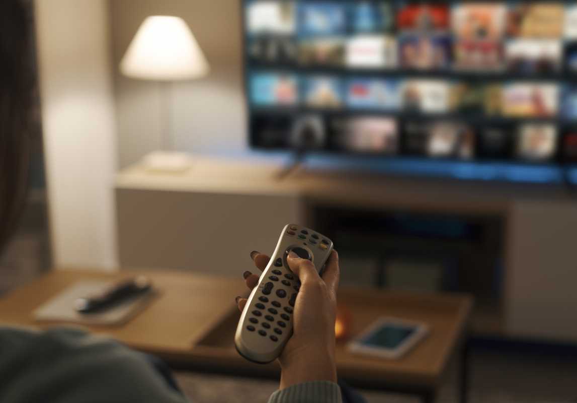 The Best Smart TVs Of 2025 That Are Actually Worth The Price
